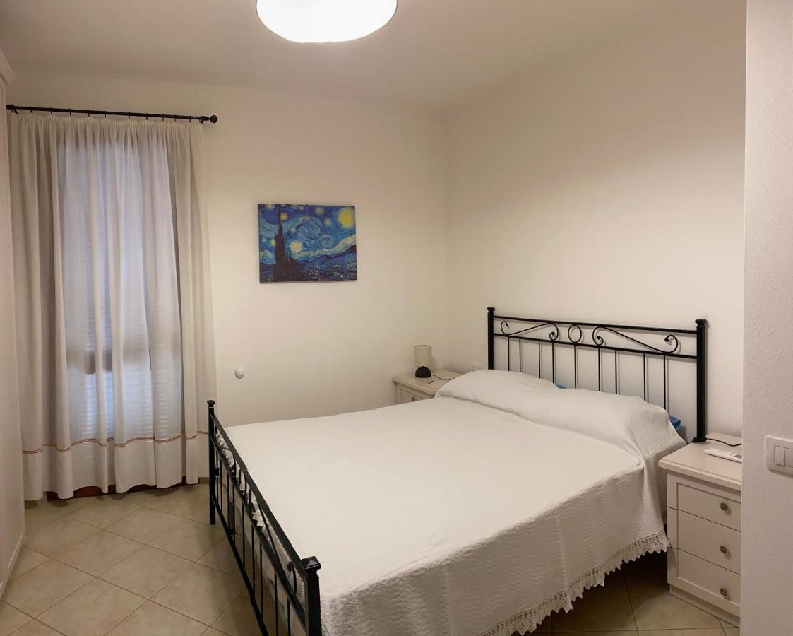 Casa Chiara Villa Pula Ngoại thất bức ảnh
